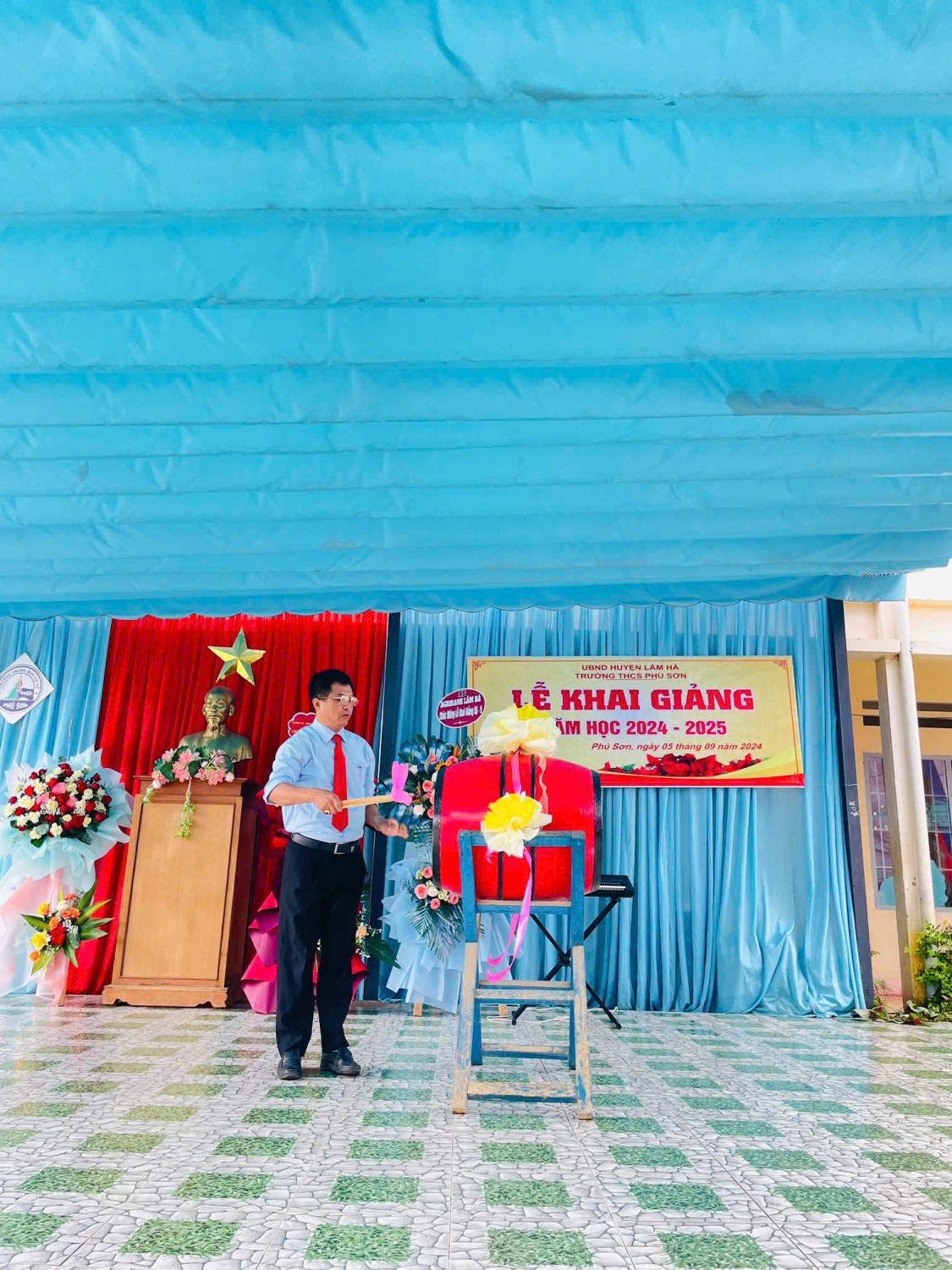 z5798606950816 98ef3553f3862f126f5121fdfc86979d