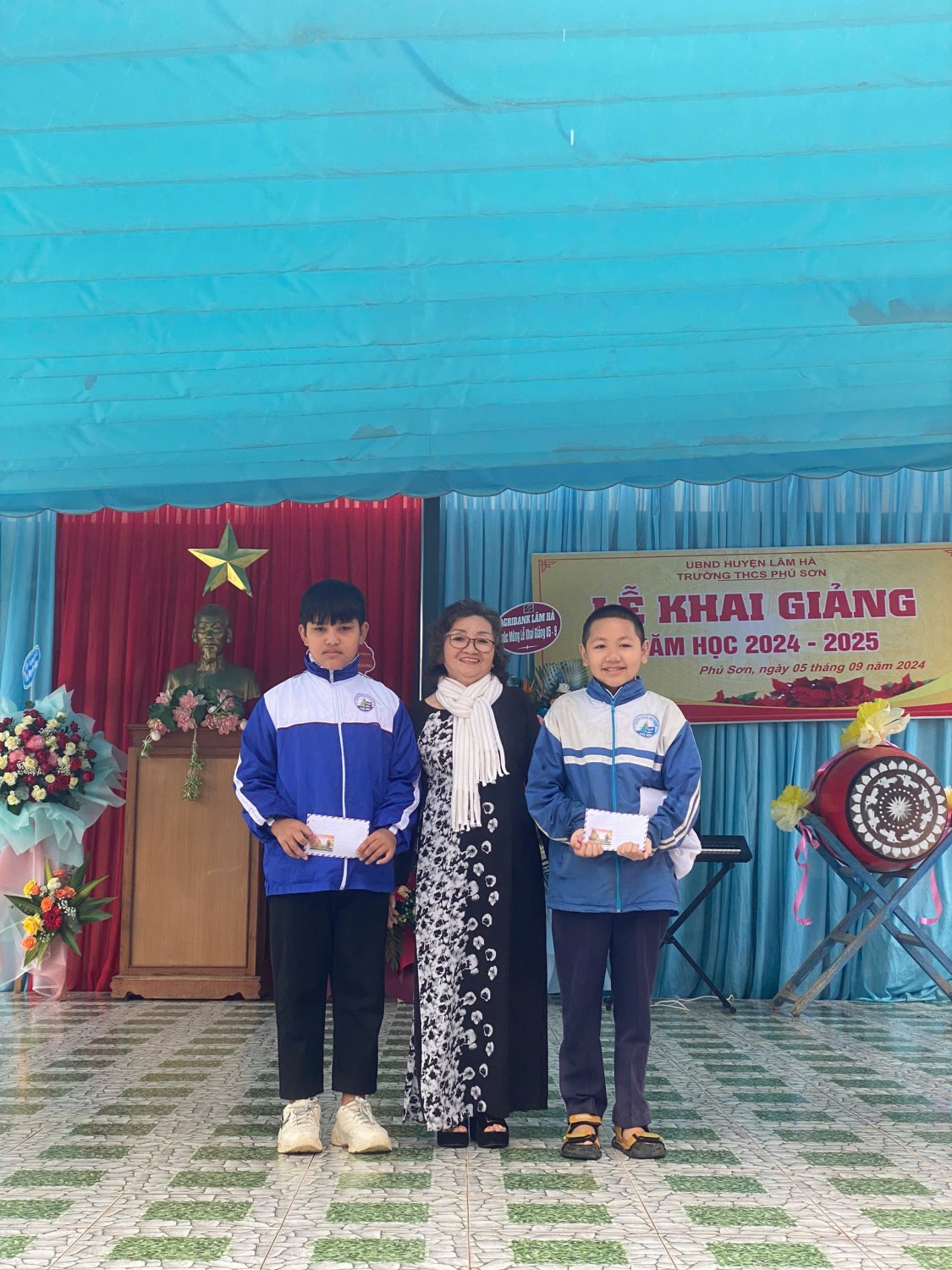 z5799369220015 5143284d5c79b34a8d1fdc989f5c8a88