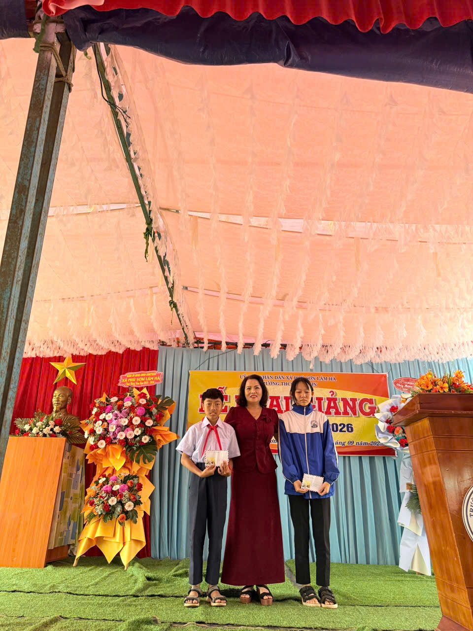 z6978233072853 9c161cf6ffa429cc2781ee01592a64bd